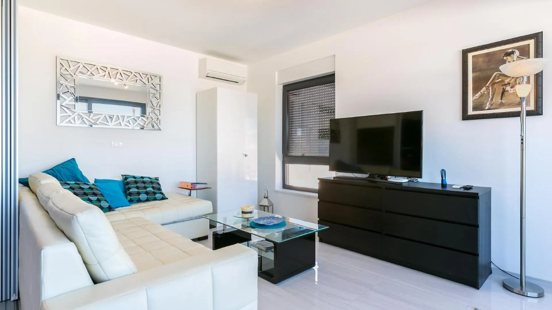 Vizula D - App Ulla - Mpolo Apartment Medulin