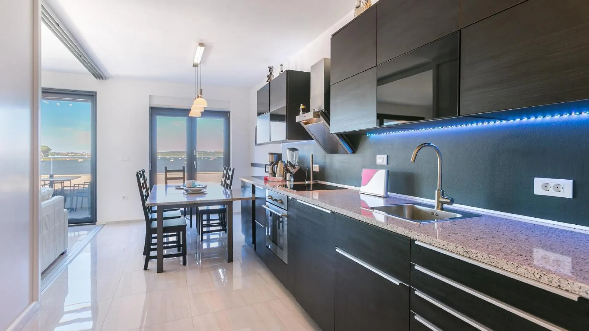 Vizula D - App Ulla - Mpolo Apartment Medulin 0*,  Croatia
